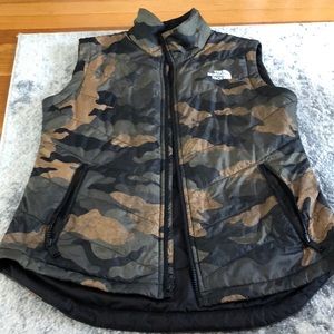 North face camo vest